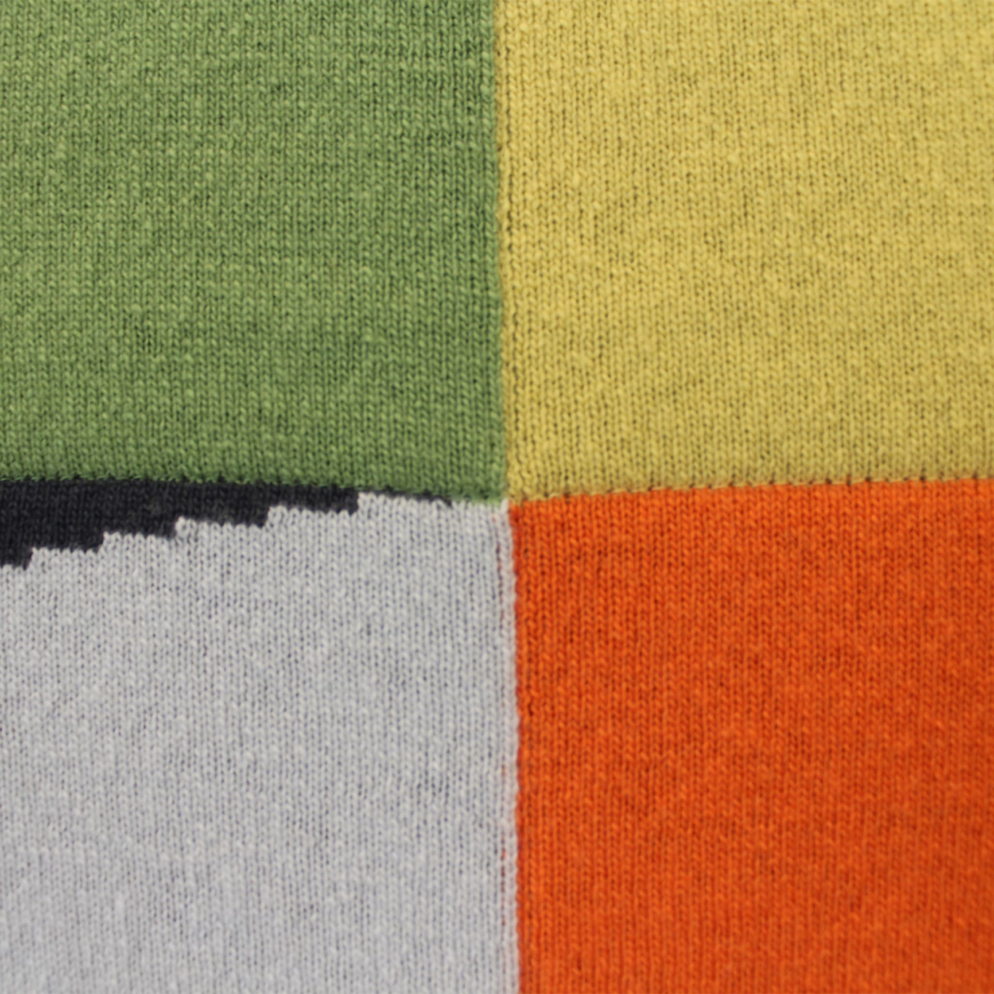 Arc Multicolor Blanket - Alternative view 2
