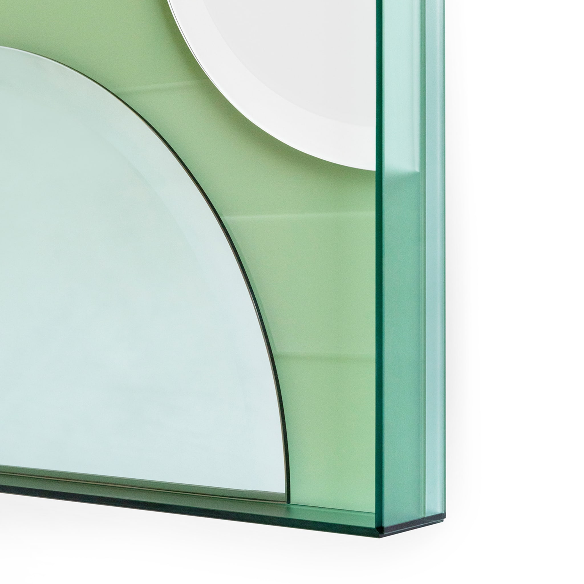 Figure M2 Green Mirror - Alternative view 1