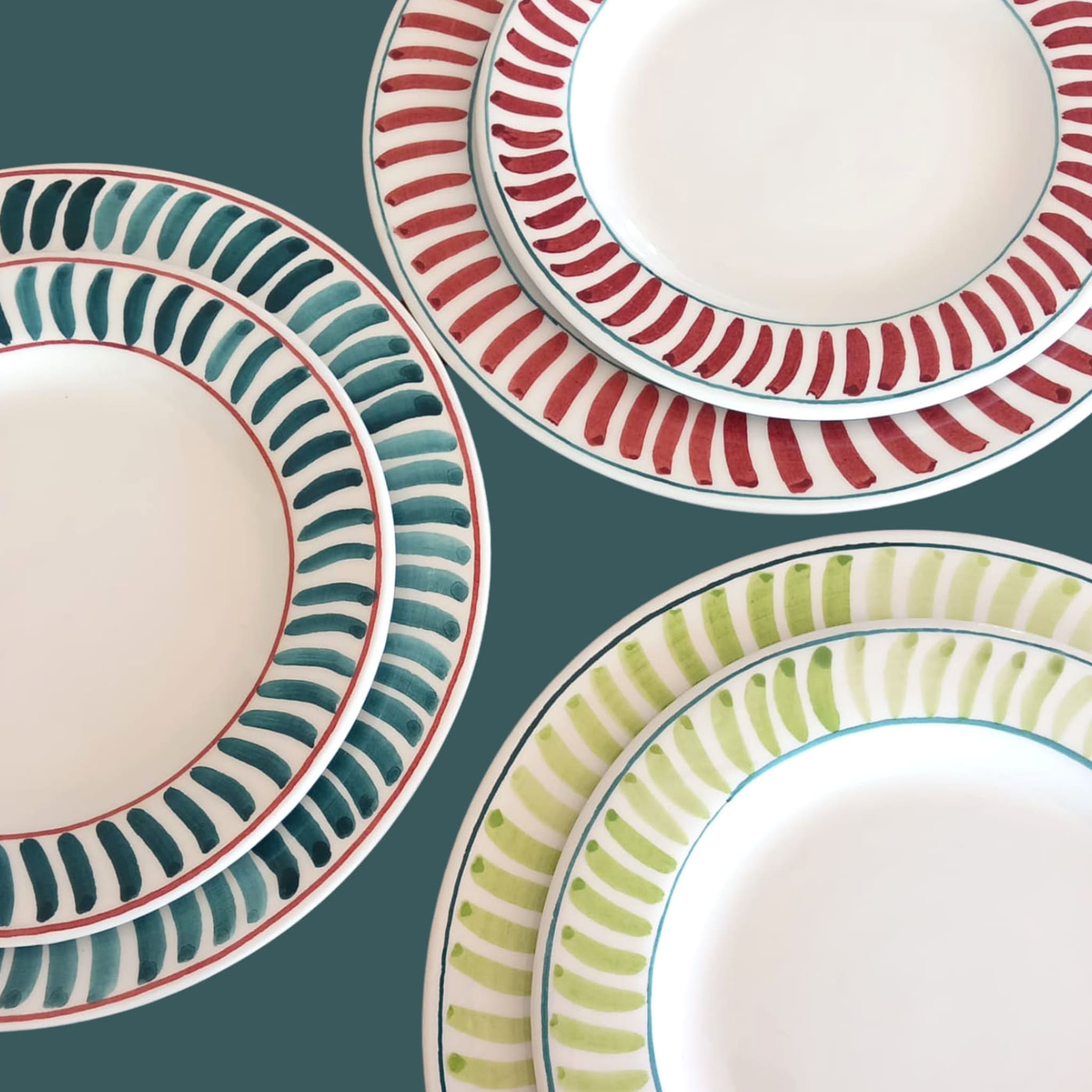 Set of 12 Ceramic Red Dining Plates - Alternative view 1