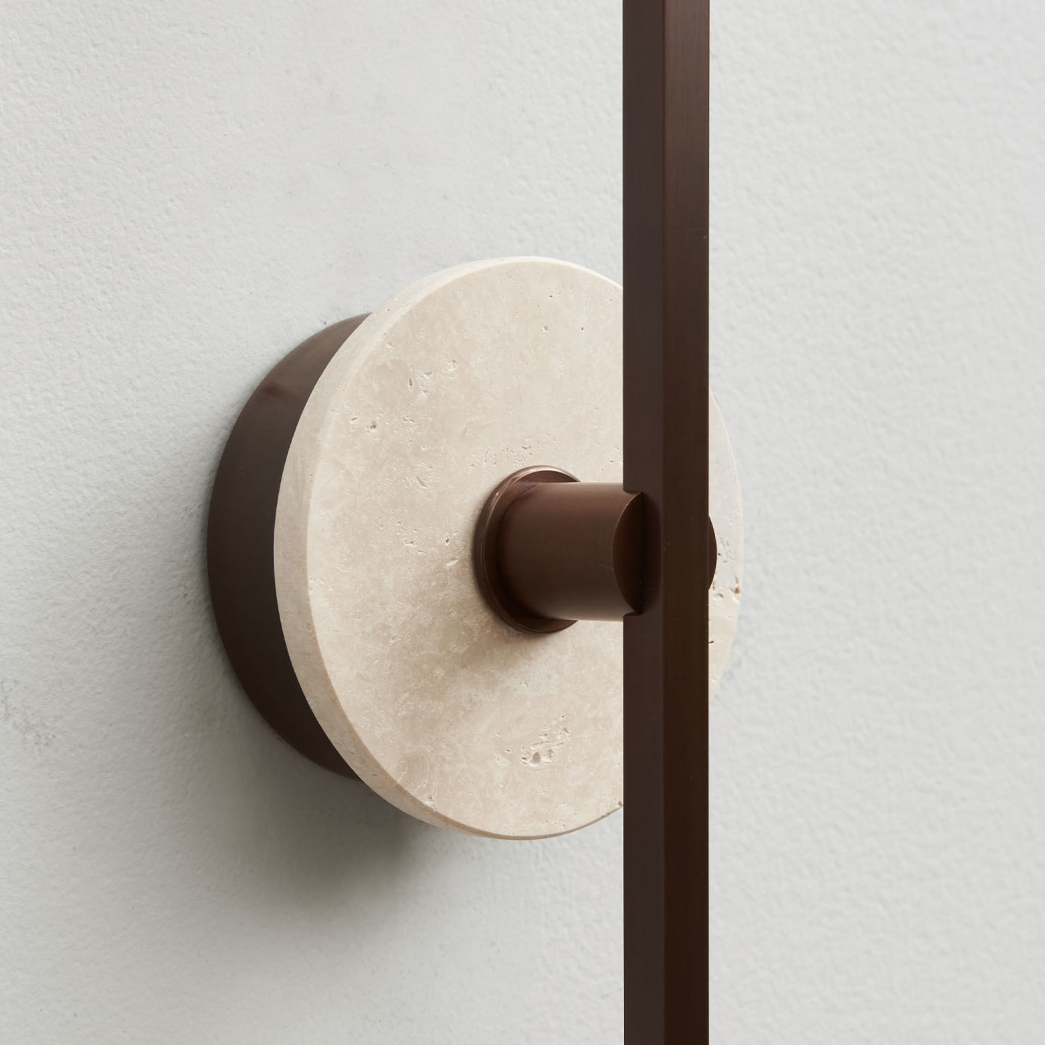 "Essential Grand Stick" Wall Sconce in Bronze and Travertine - Alternative view 1