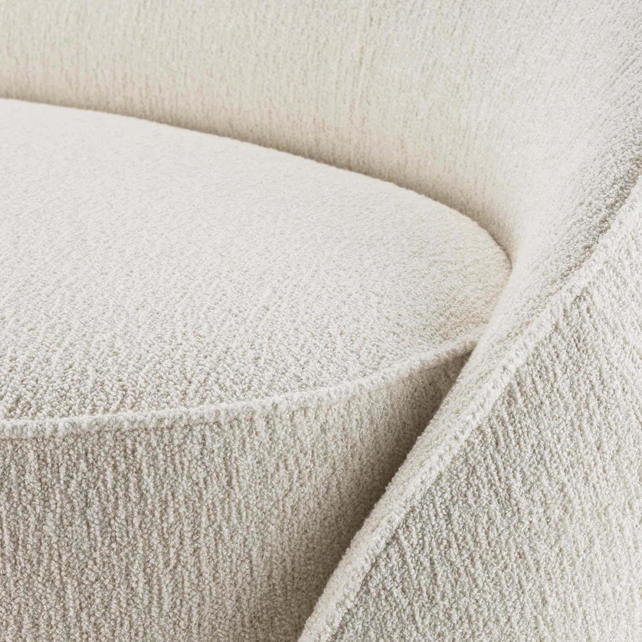 Abbracci 3-Module White Sofa by Lorenza Bozzoli - Alternative view 2