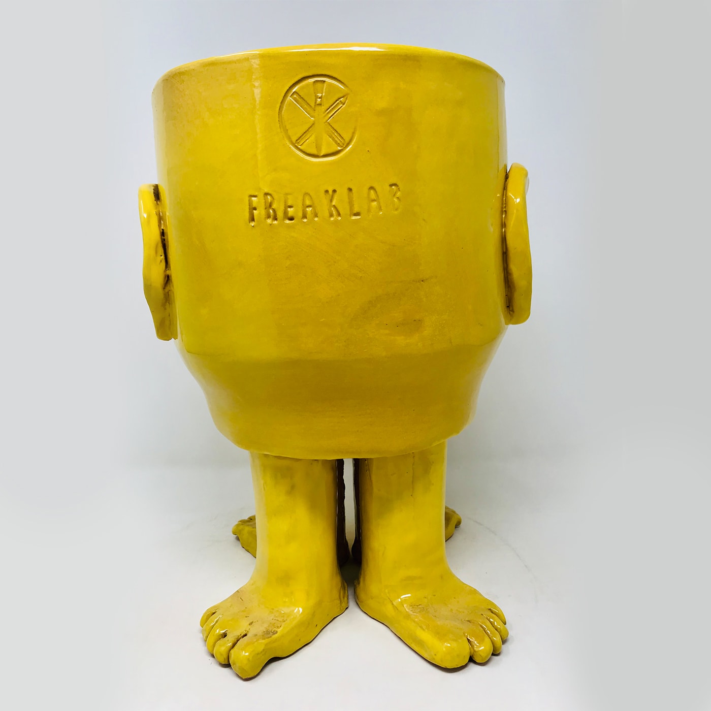 Walking Head Medium Yellow Flower Pot - Freaklab