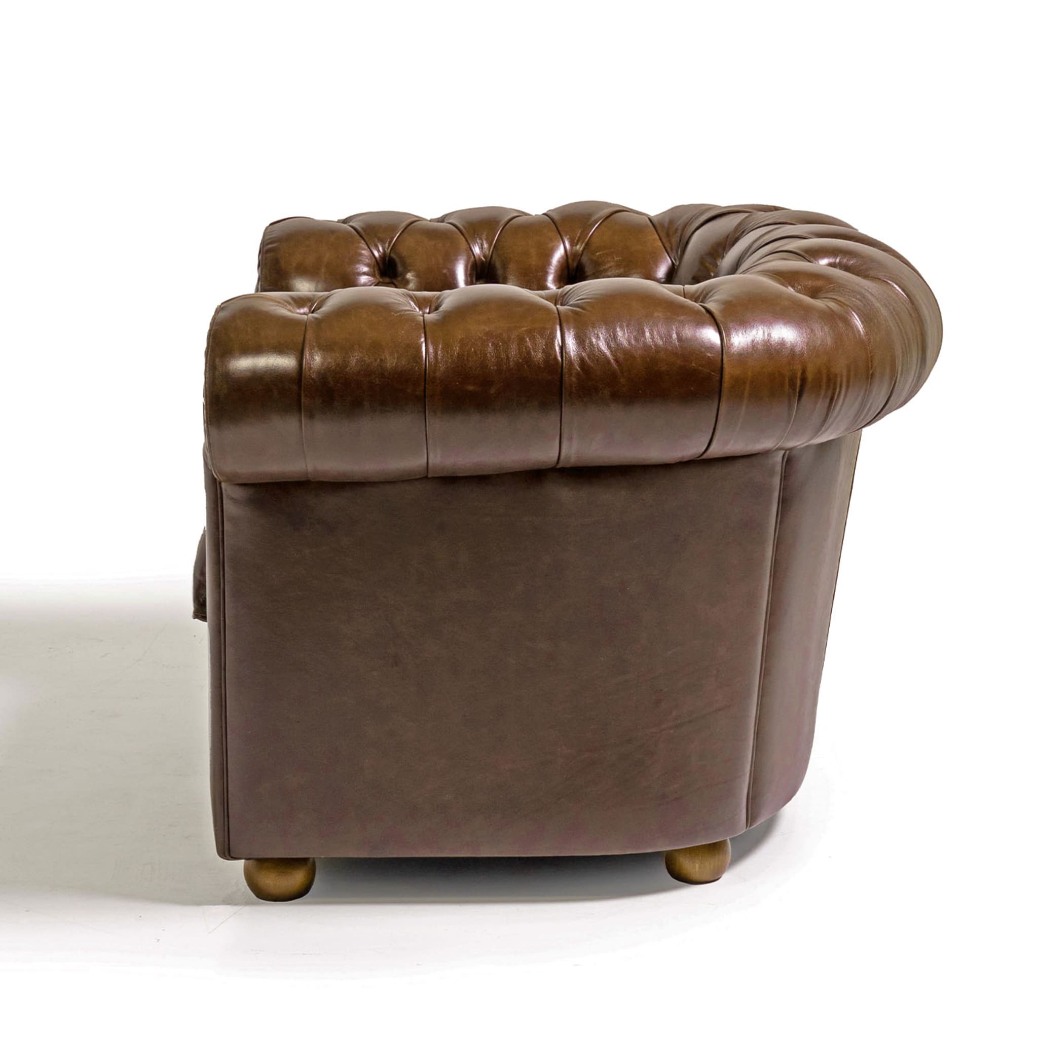 Chesterfield Brown Leather Armchair Tribeca Collection - Alternative view 1