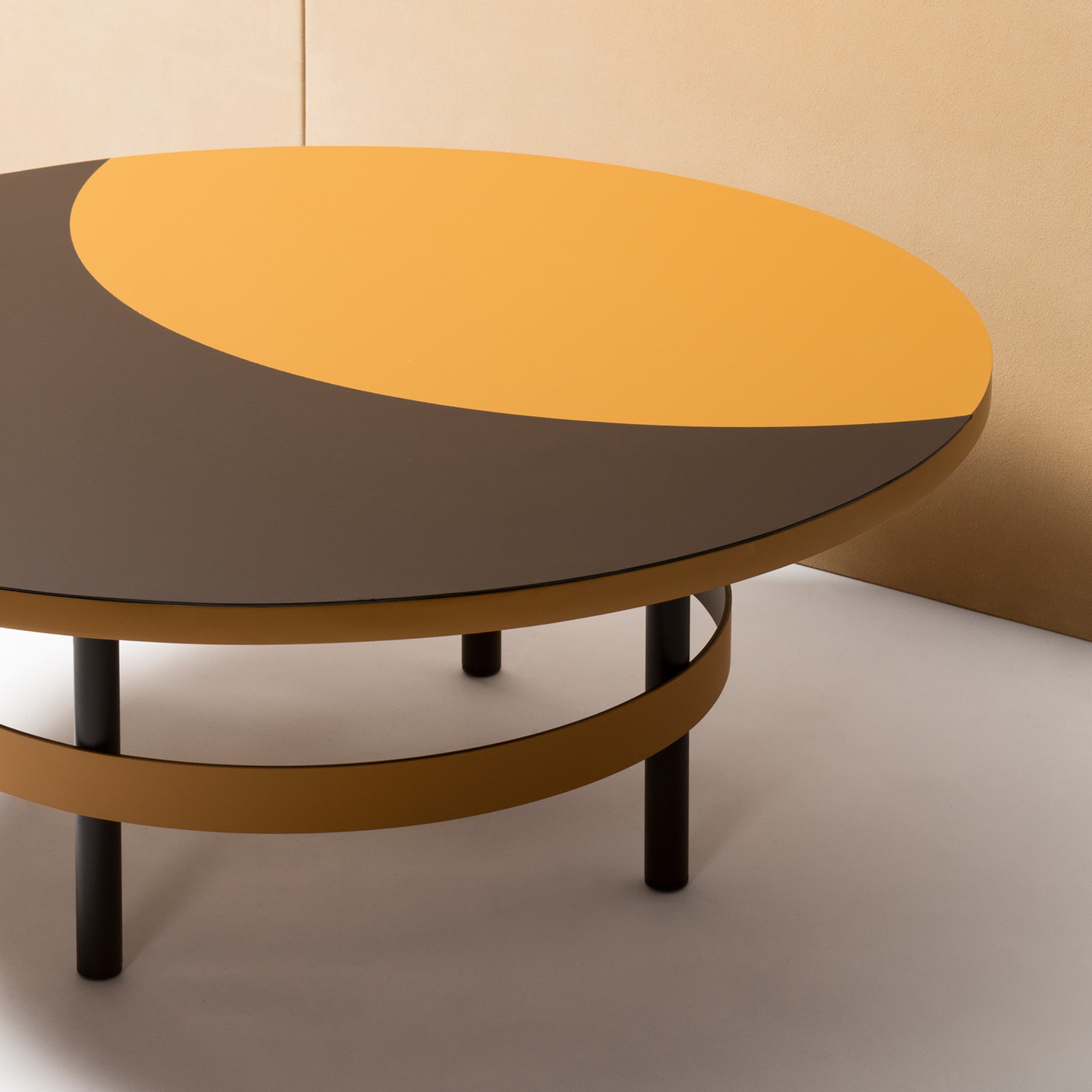 Planet Venus Low Coffee Table  - Alternative view 2
