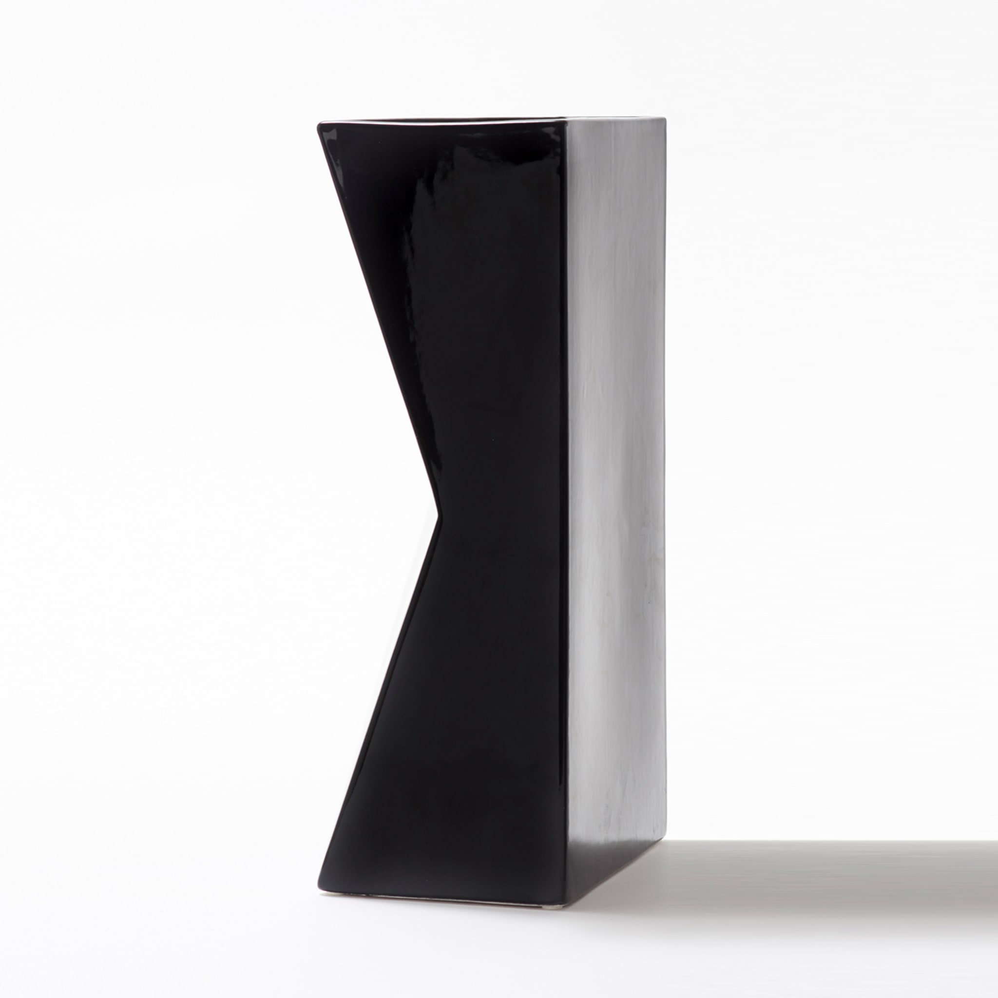 Schwarze Verso-Vase von Antonio Saporito - Alternative Ansicht 1