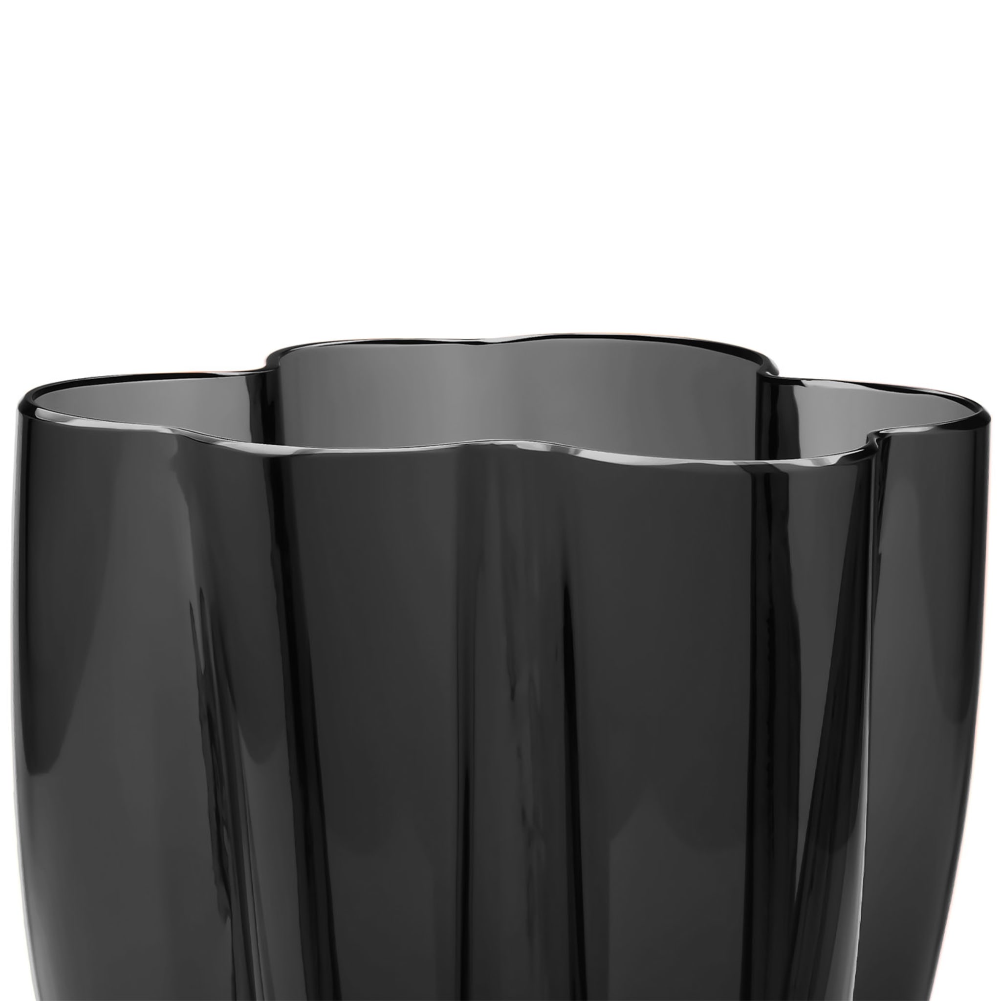 Petalo Black Gondola Small Vase - Alternative view 3