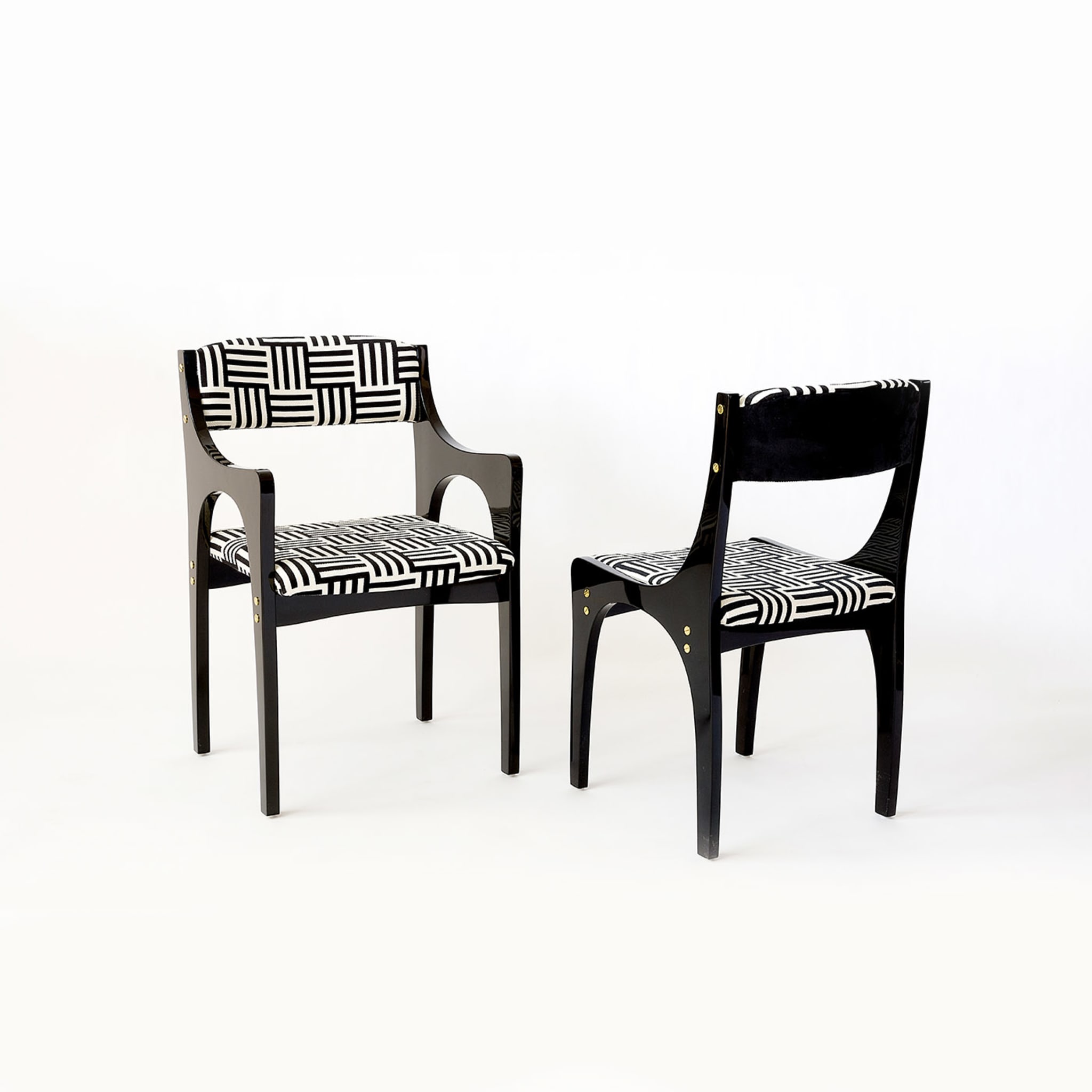 Lola 50's-Inspired Black & White Chair - Alternative view 3