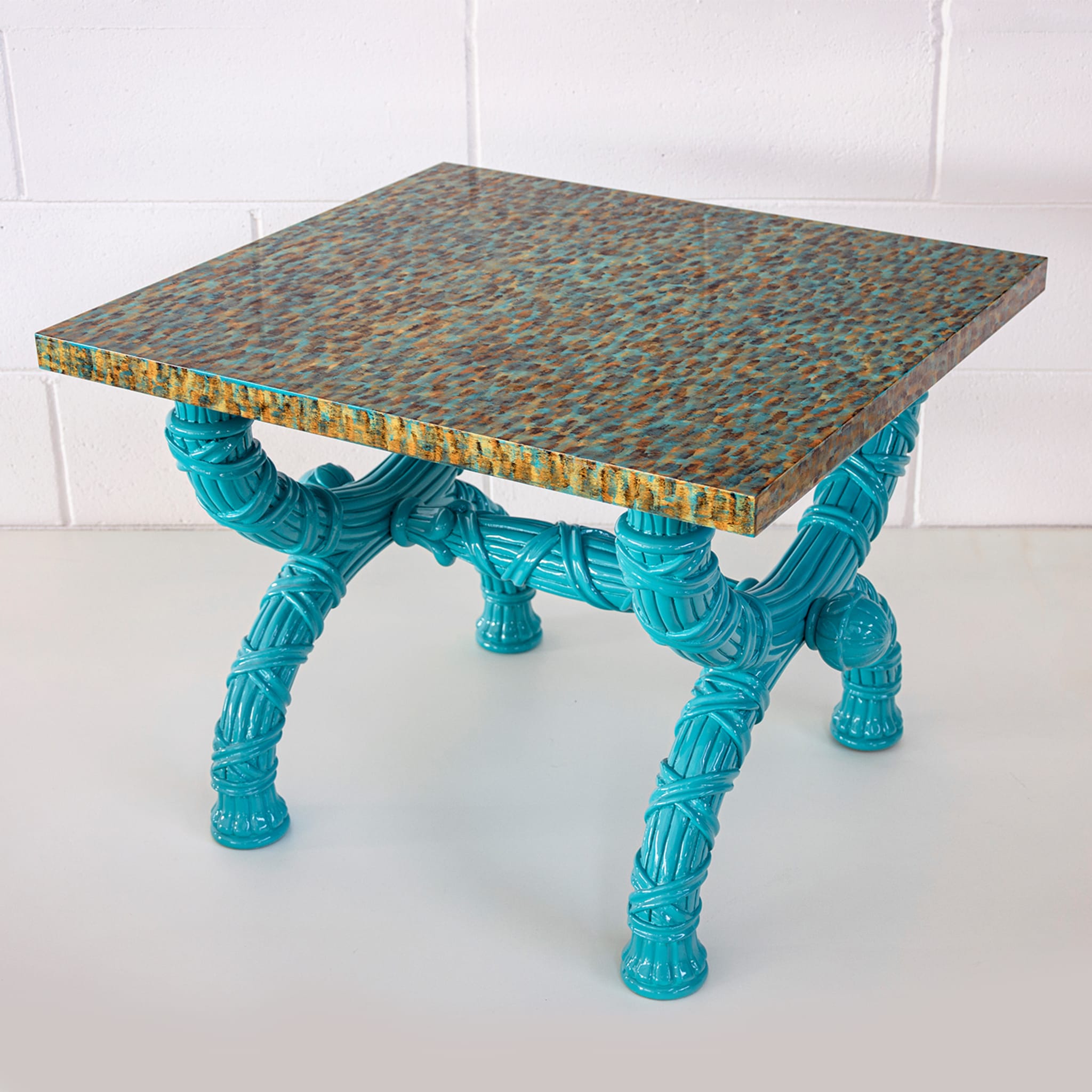 Turquoise Spider side table  - Alternative view 2