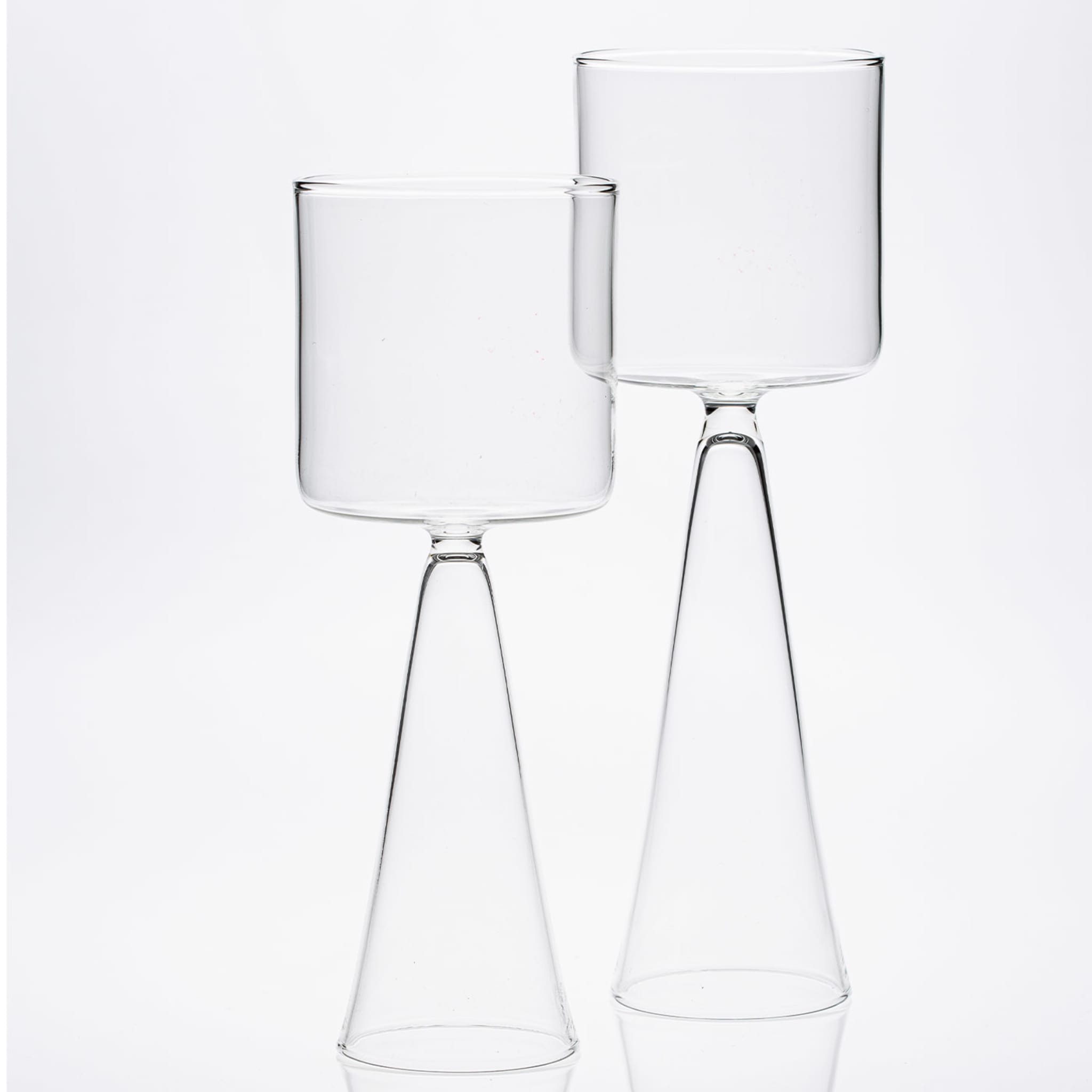 Set Of 4 Transparent Dolce Vita Wine Glasses - Alternative view 2