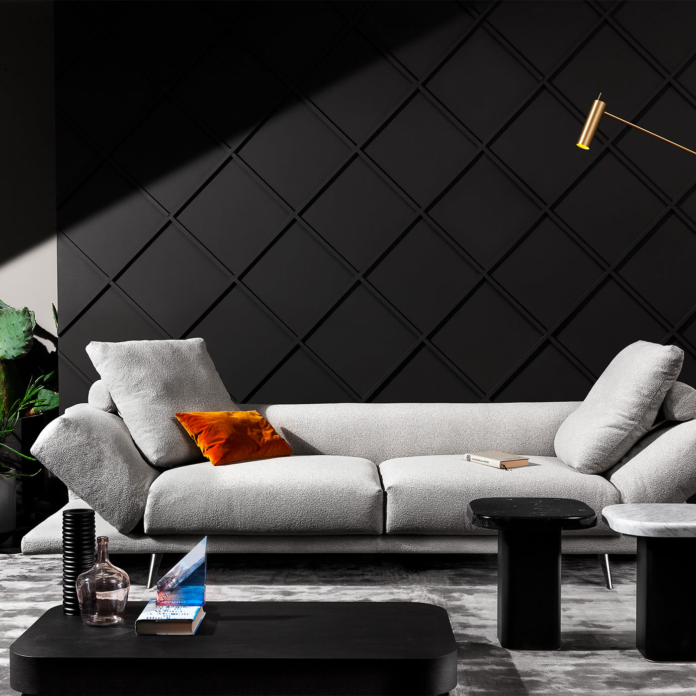 Re Set 580 White Sofa with Square Cushions by Gianluigi Landoni - Vibieffe