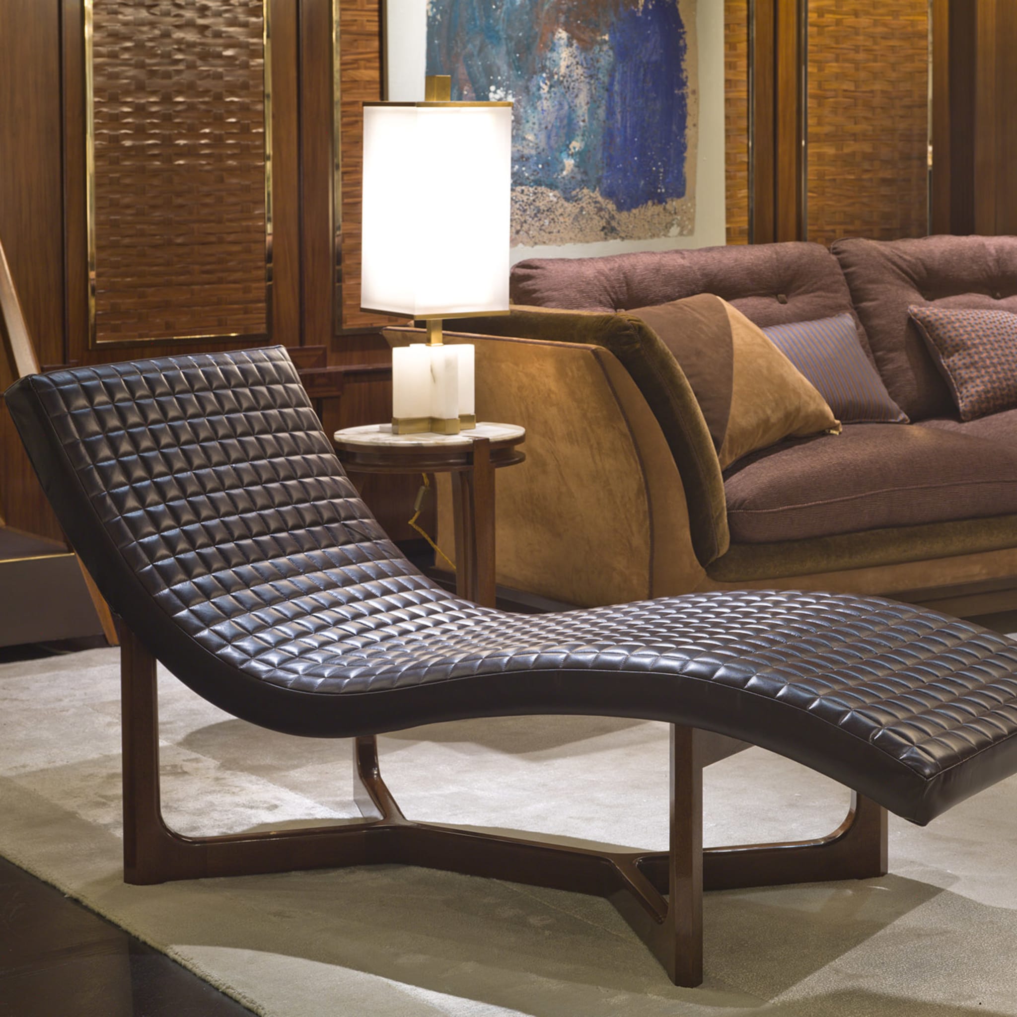 Leather and Mahogany Chaise Longue - Alternative view 3