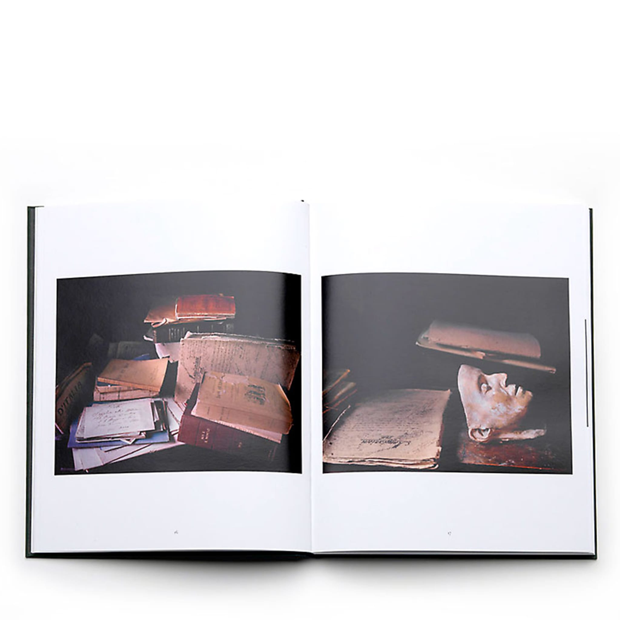 Ultimo Domicilio - Special Edition Box Set – Lorenzo Castore - Limited Edition of 25 Copies  - Alternative view 3