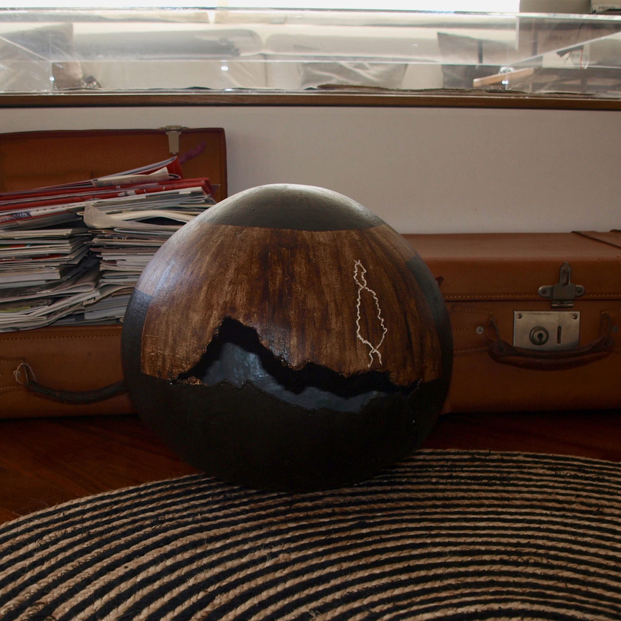 Brown Decorative Globe #86 - Alternative view 3