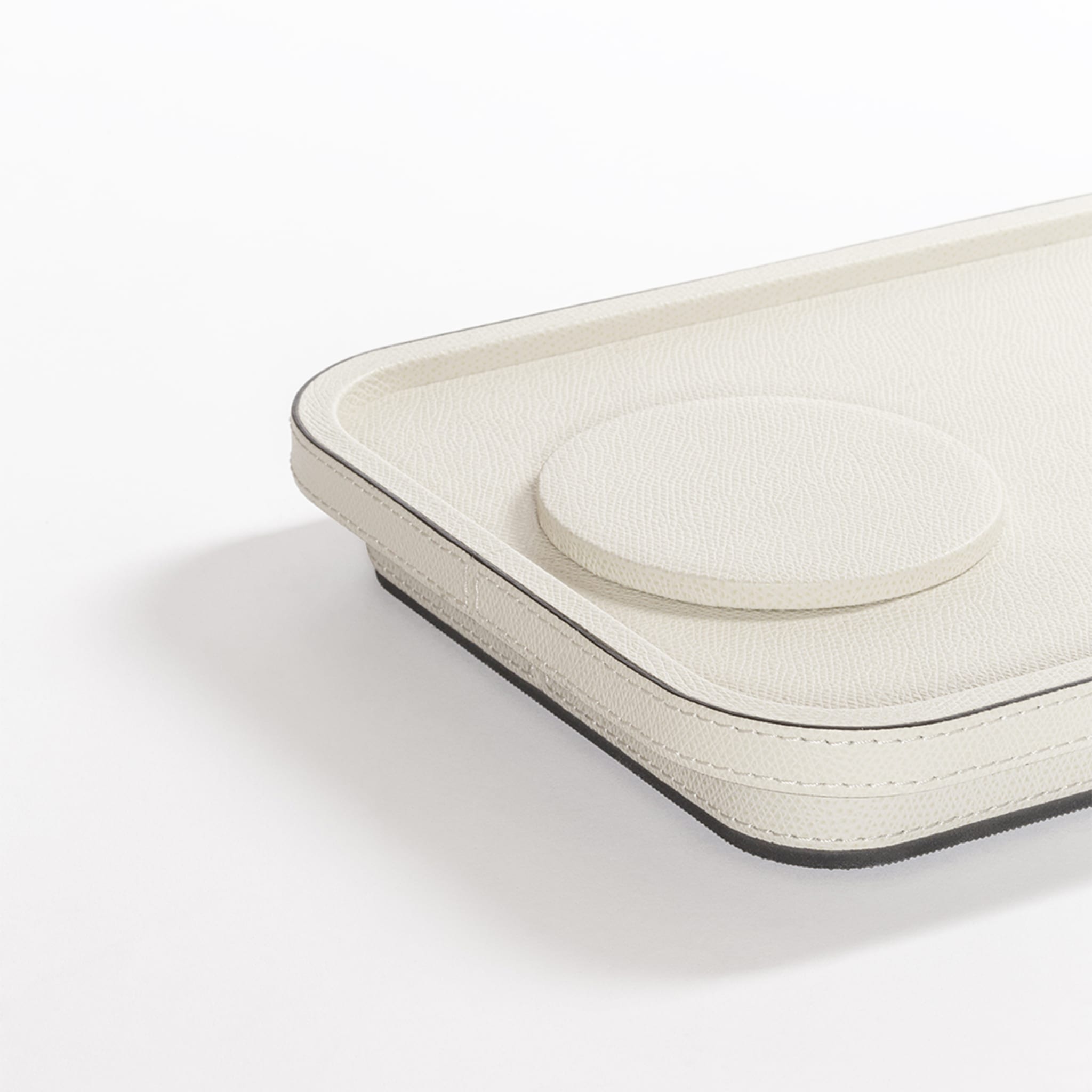 Polo Wireless Charger - Alternative view 1