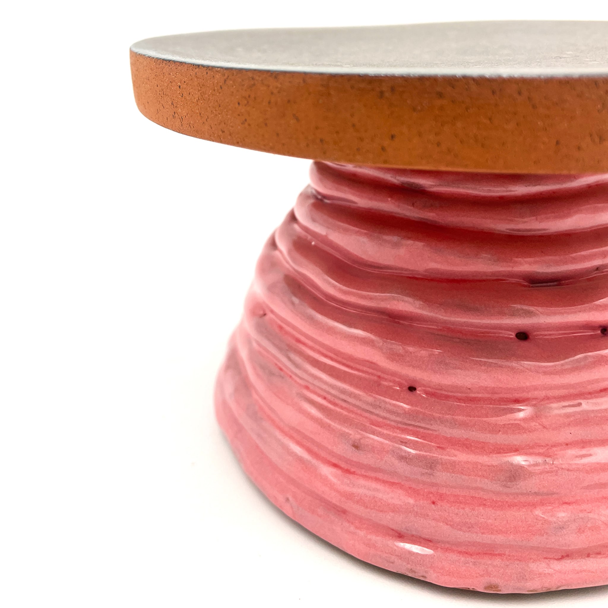 Fungo Ciccia Metallic Bronze and Pink Cake Stand - Alternative view 2