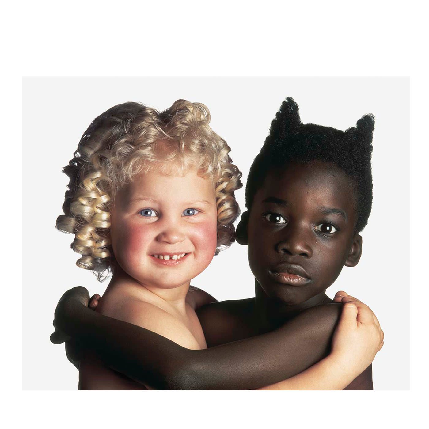 Angelo e Diavolo 1991 Photograph Oliviero Toscani | Artemest