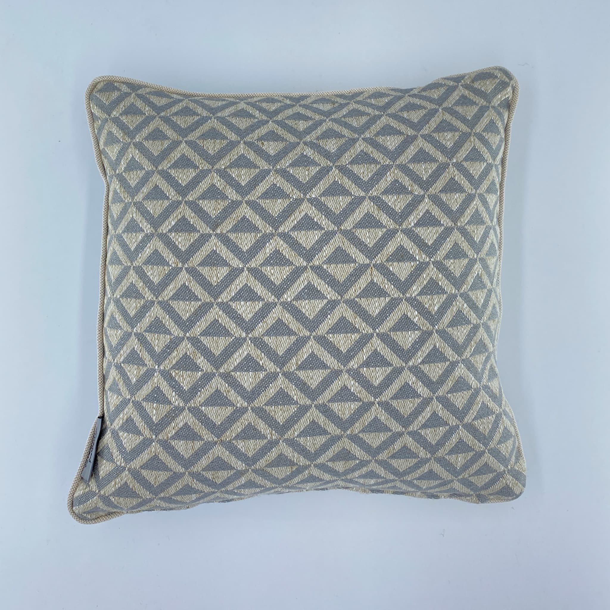 Losanghe Patterned Gray/Mid-Blue Square Cushion - Alternative view 1