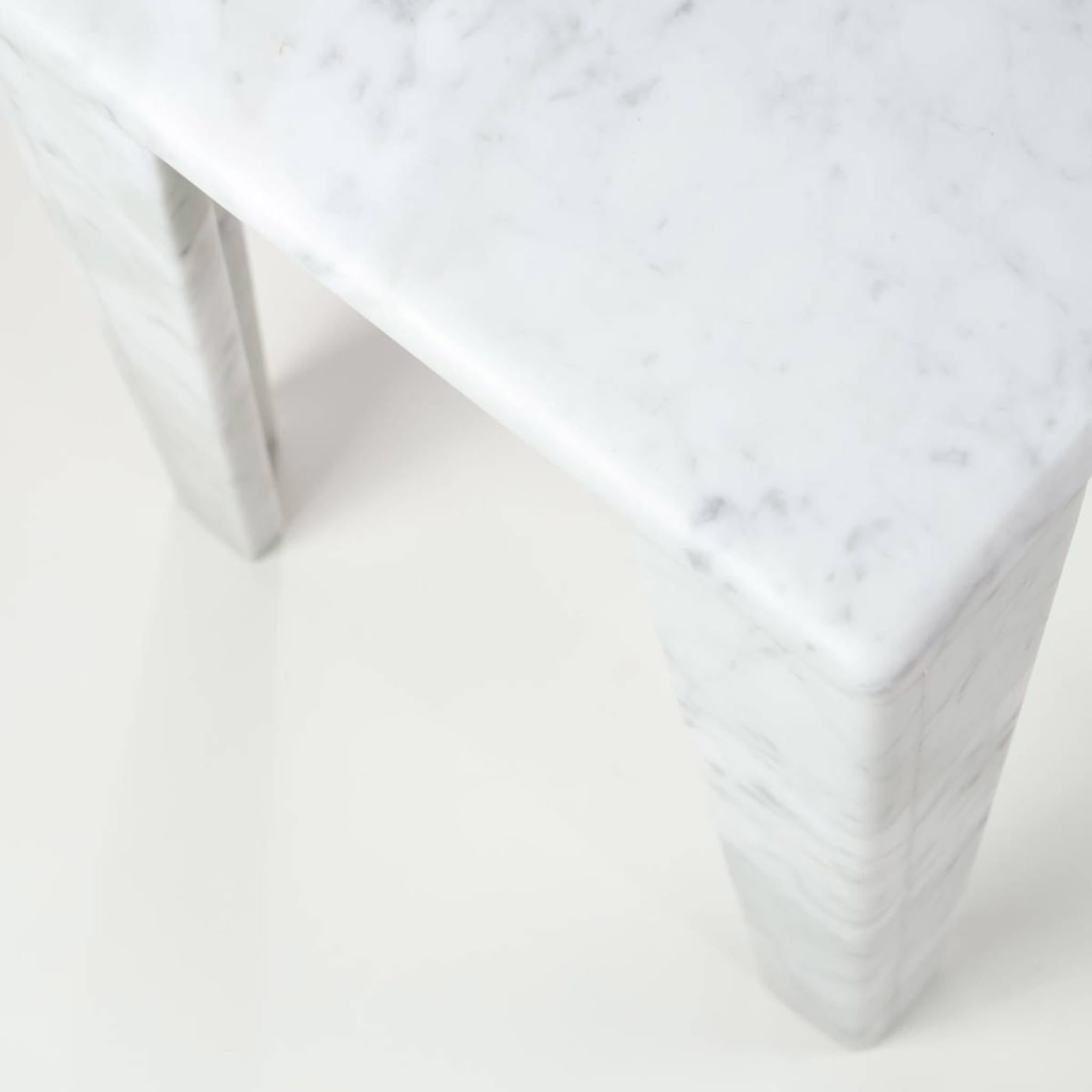 ChunkY01 Carrara Marble Side Table - Alternative view 5