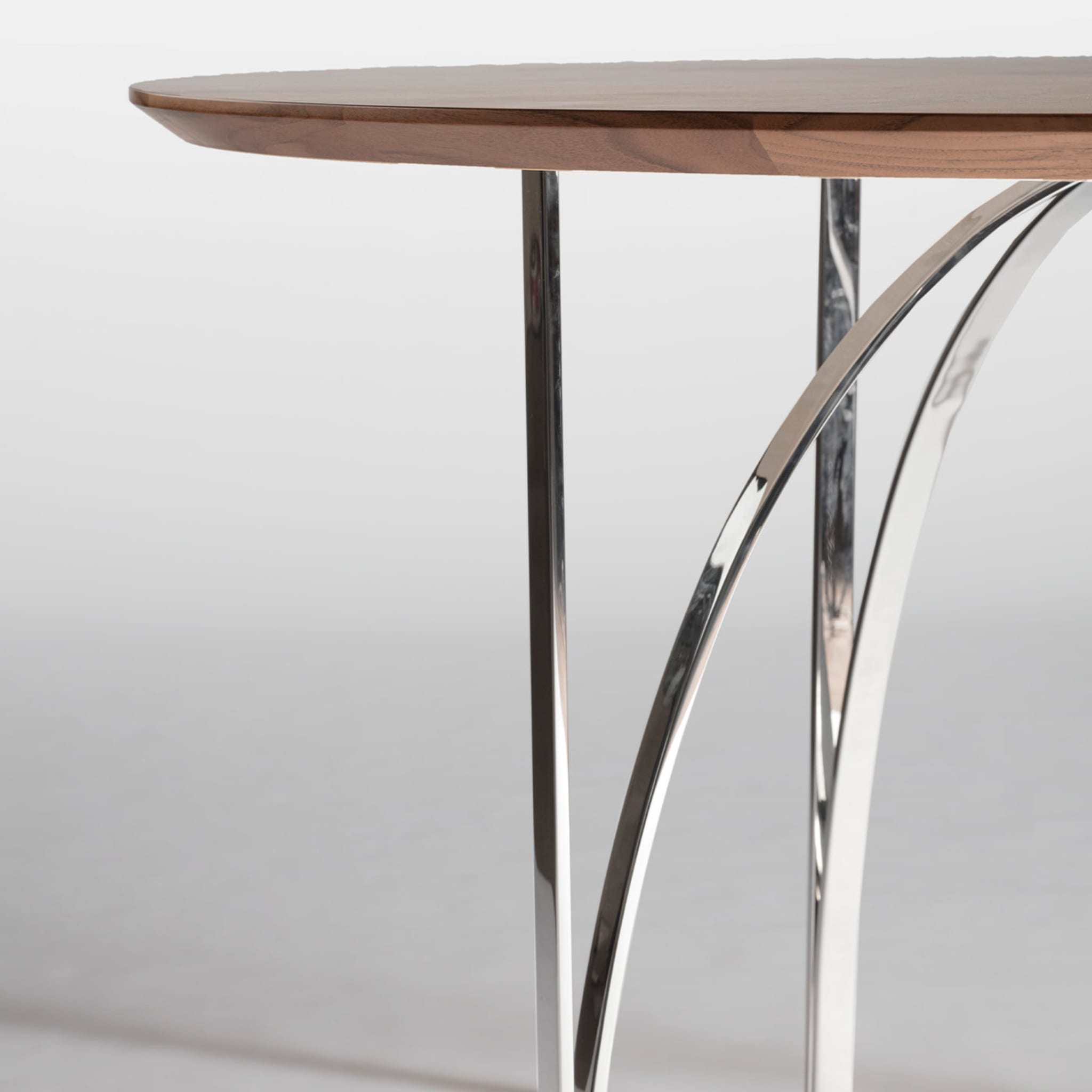 Archie Round Dining Table - Alternative view 1