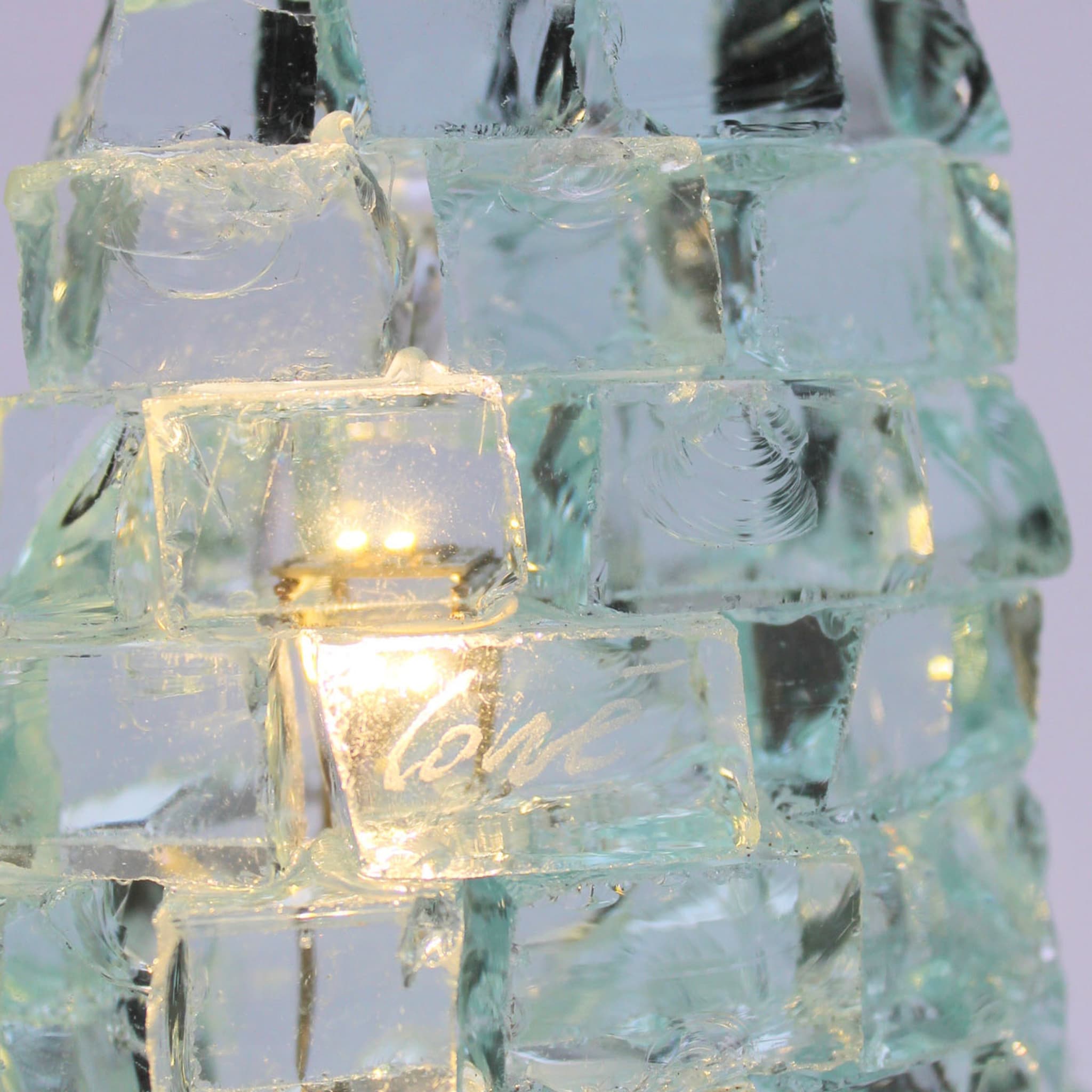 Lampada scultorea in vetro verde Conè - Vista alternativa 5