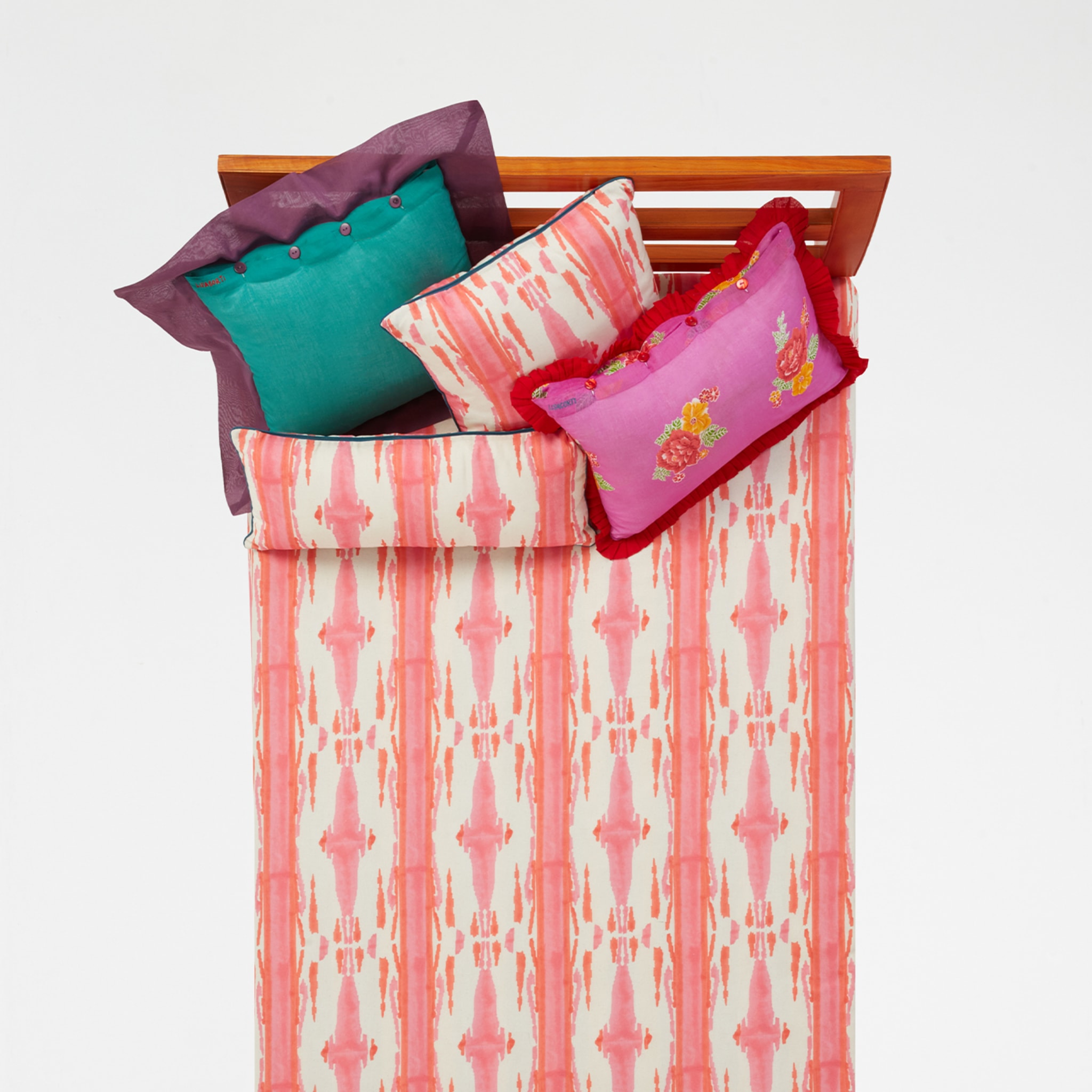 Flame Design Pink Rectangular Tablecloth  - Alternative view 5