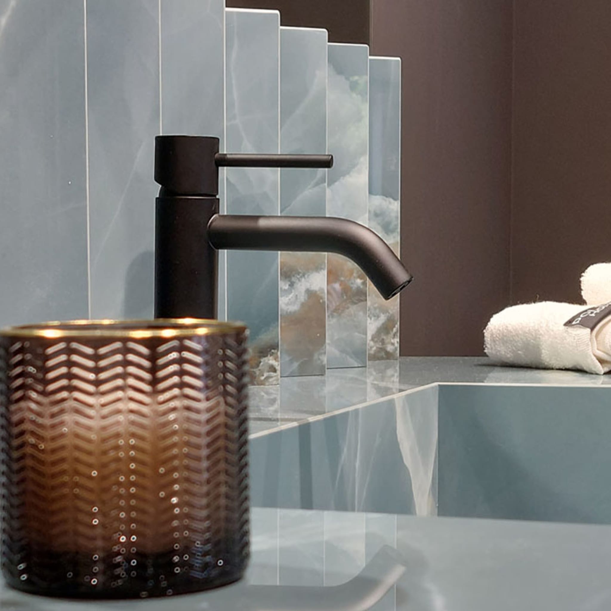 Ratio Bathroom Sink with Backsplash by Sapiens Design - Alternative view 1