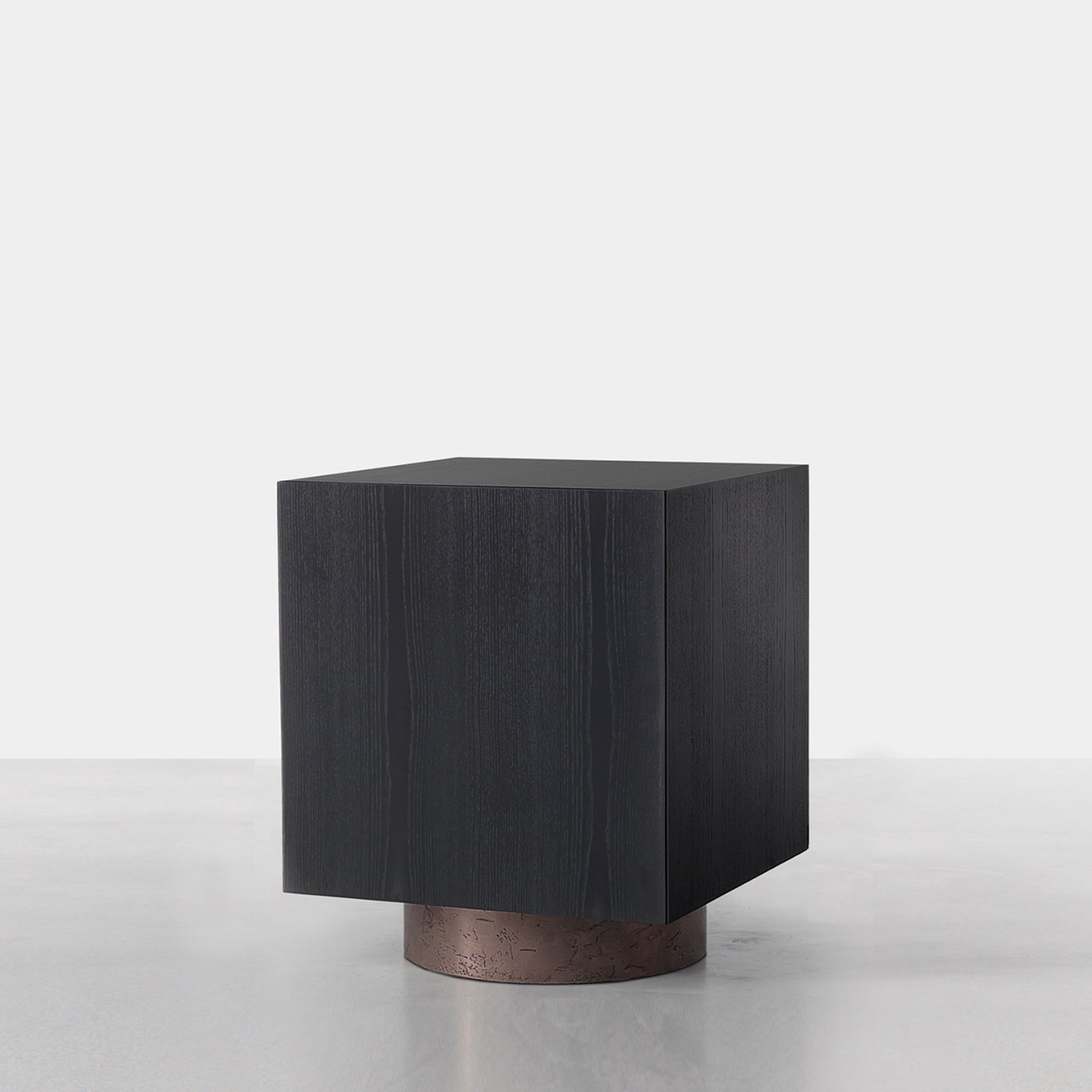 Table d'appoint Rubik noire par Dainelli Studio #3 - Vue alternative 1