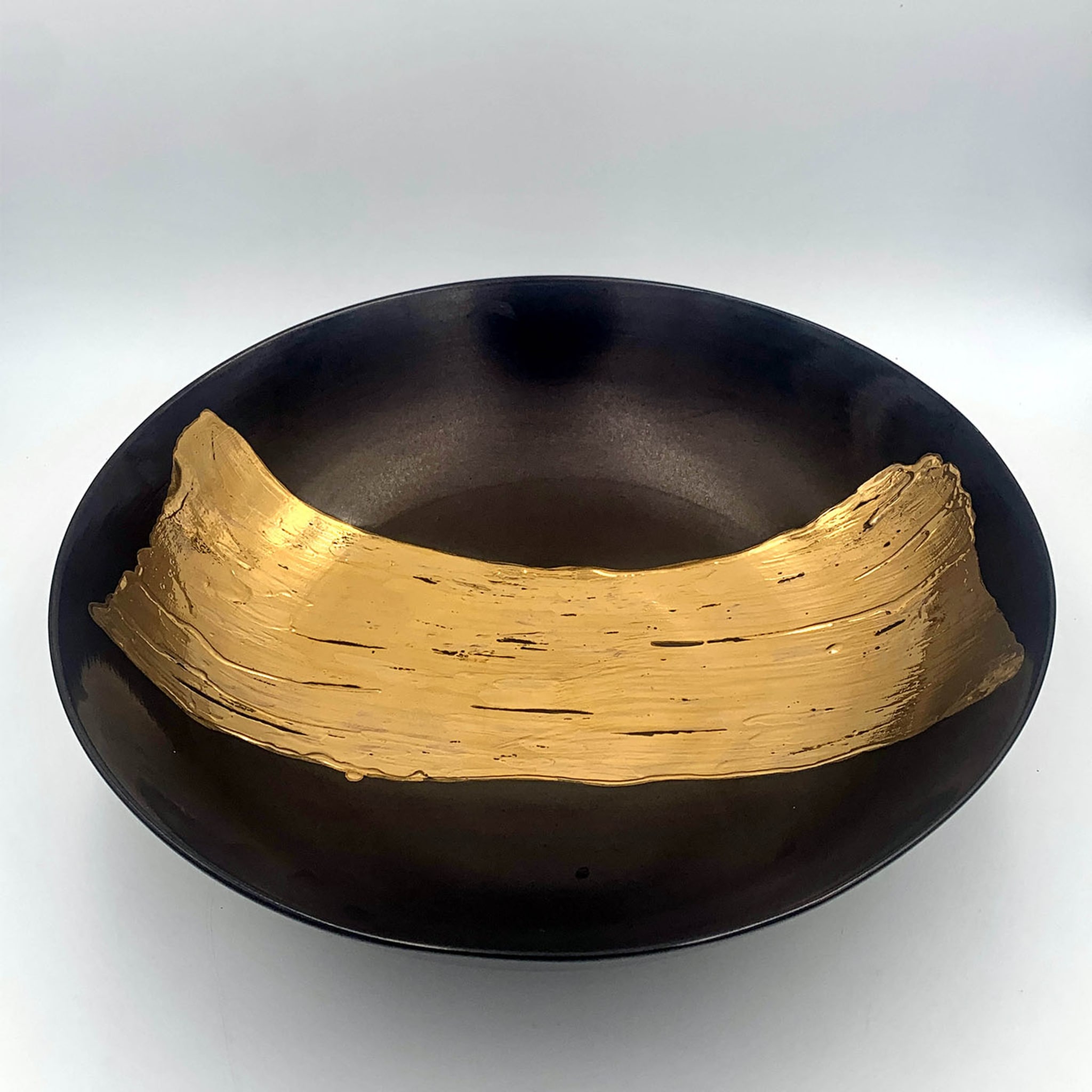 Pennelata Gold and Black Ceramic Centerpiece - Alternative view 3