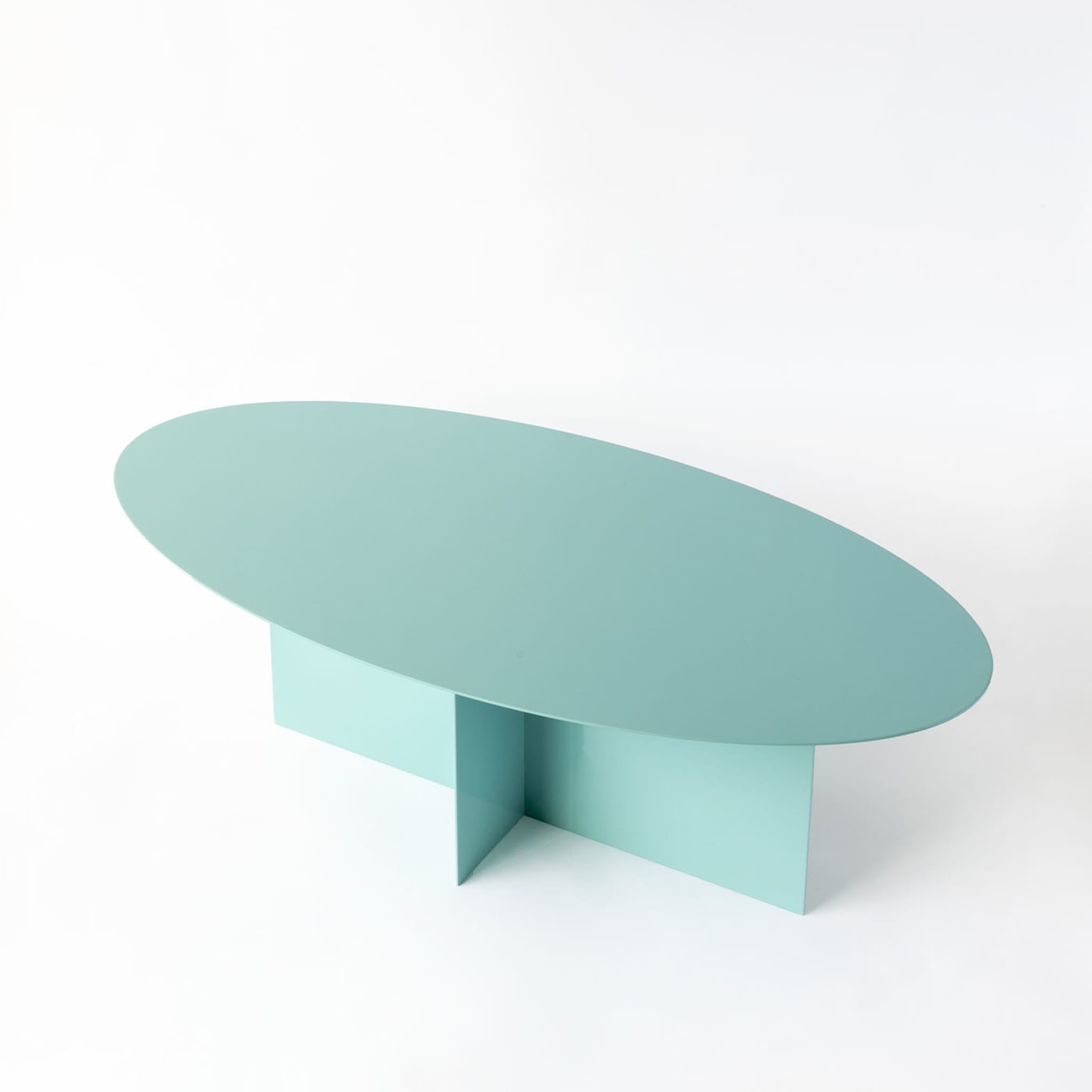 Across Oval Coffe Table Elliptical by Claudia Pignatale - Vue alternative 2